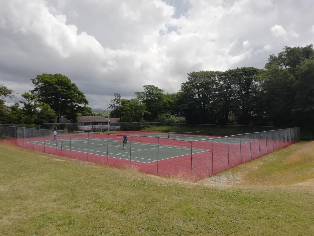 Cornwall Family Friendly With Free Use Of Pool, Soft Play, Mini Golf, Tennis, Gym, Fitness Classes, Sauna And Ice Baths Casa de férias New Quay