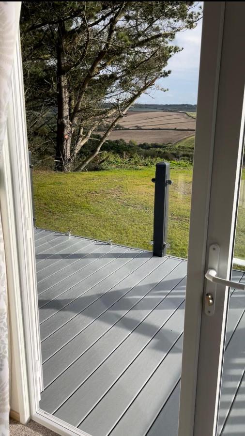 With Stunning Views *