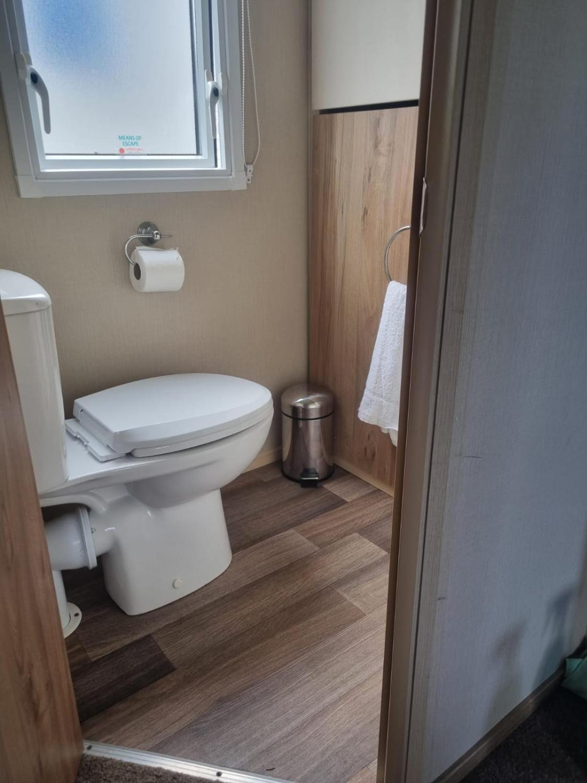 Newquay Bay Porth Caravan - 6 Berth Newquay (Cornwall)