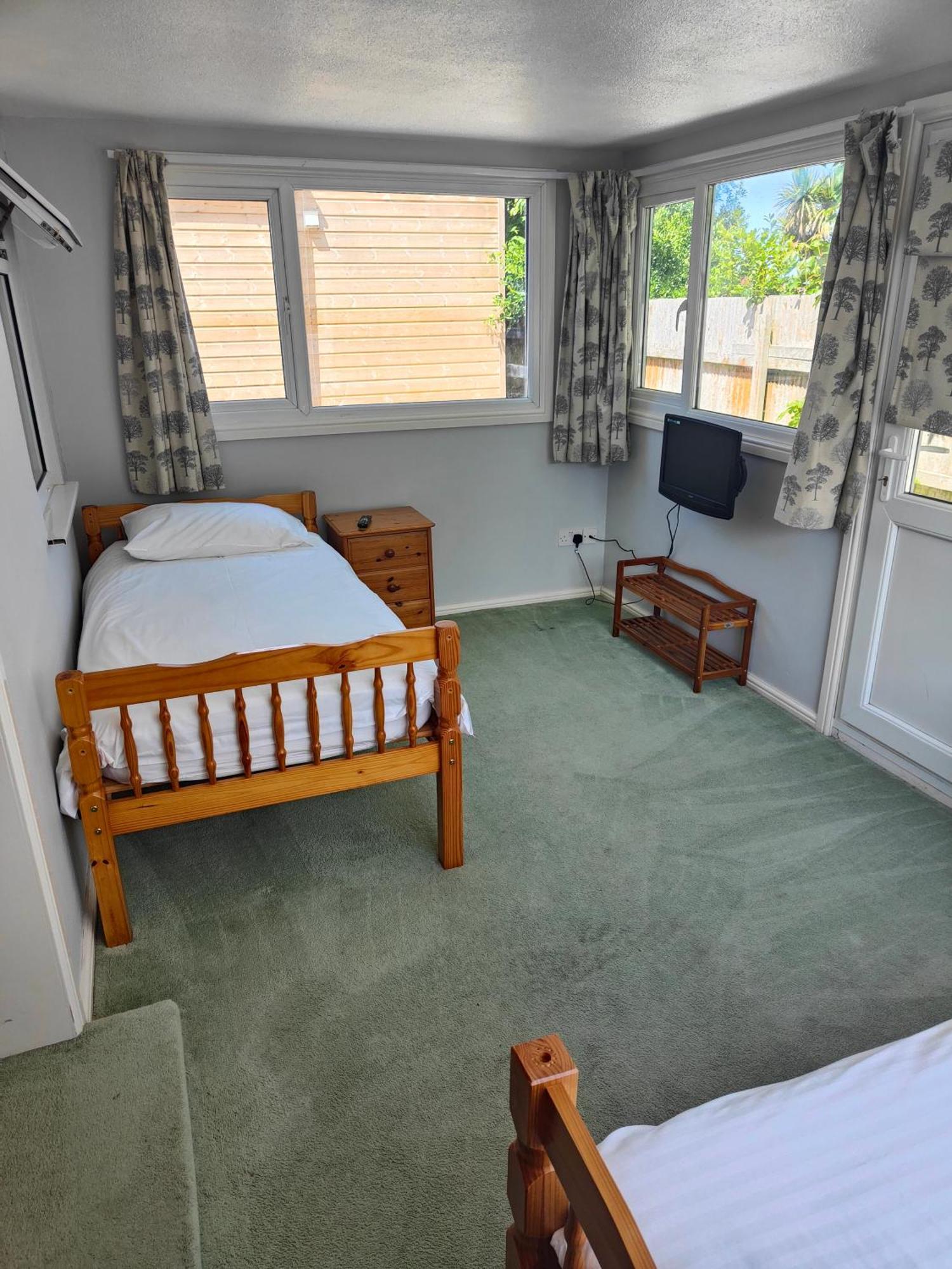 Guest house Pine 4*