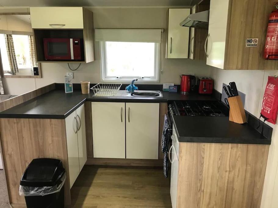 2 Bedroom Caravan. Newquay. Cornwall. Apartamento New Quay