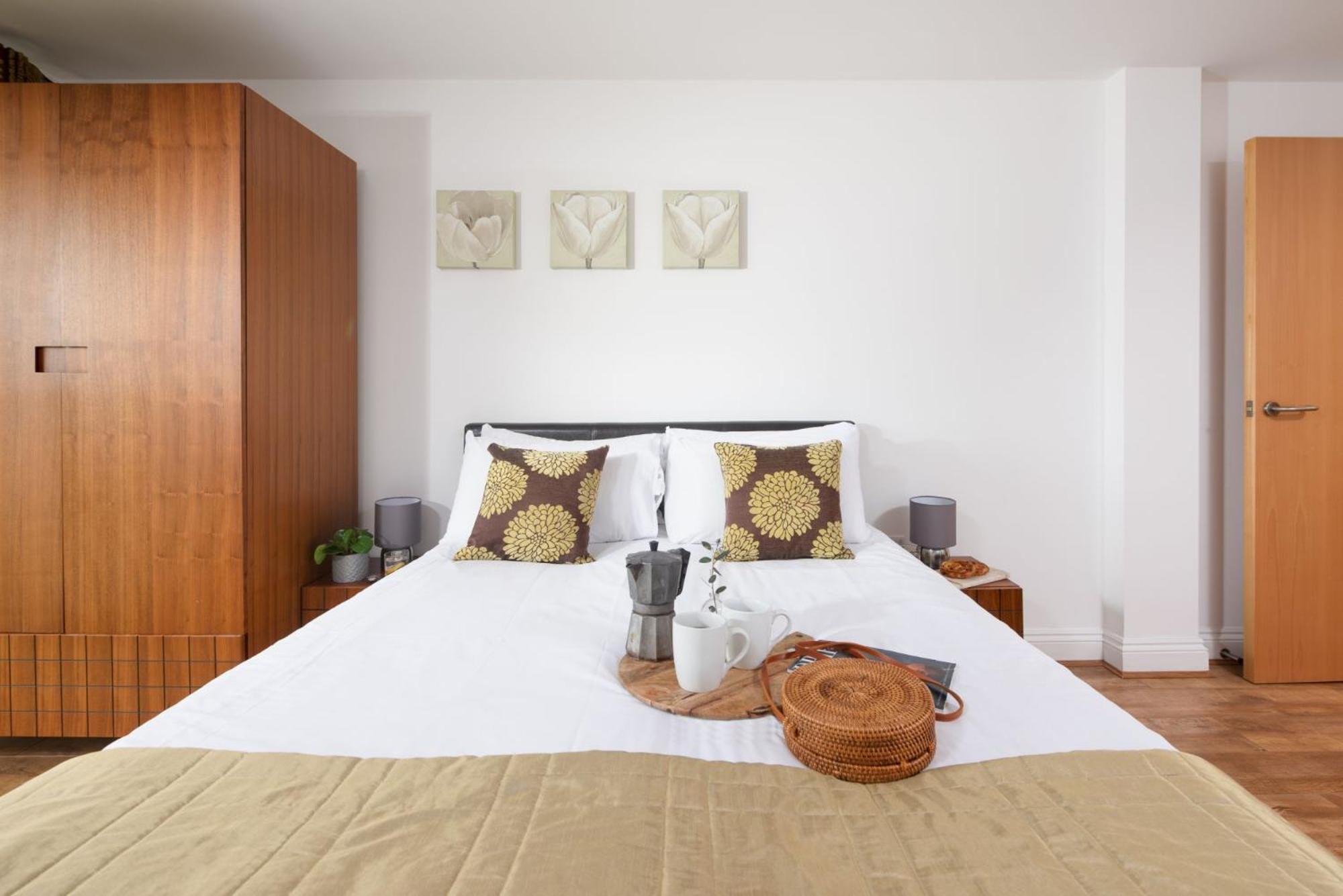 10 Bredon Court Holiday home *