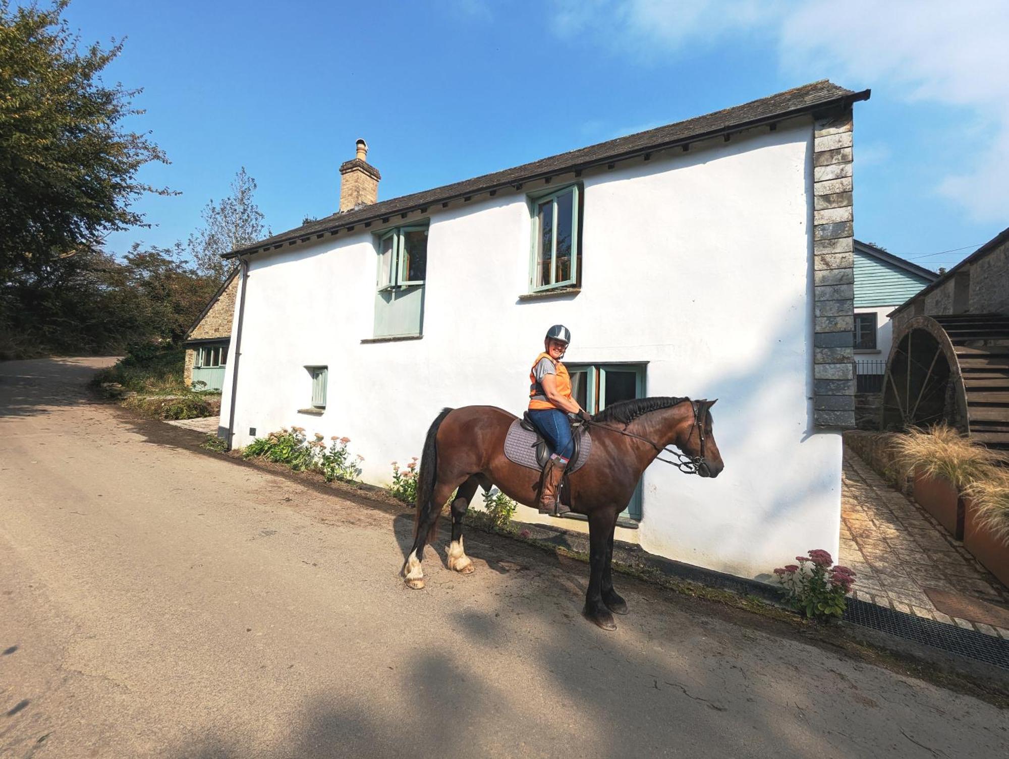 Granary At Trewerry - Away From It All, Close To Everywhere Holiday home *