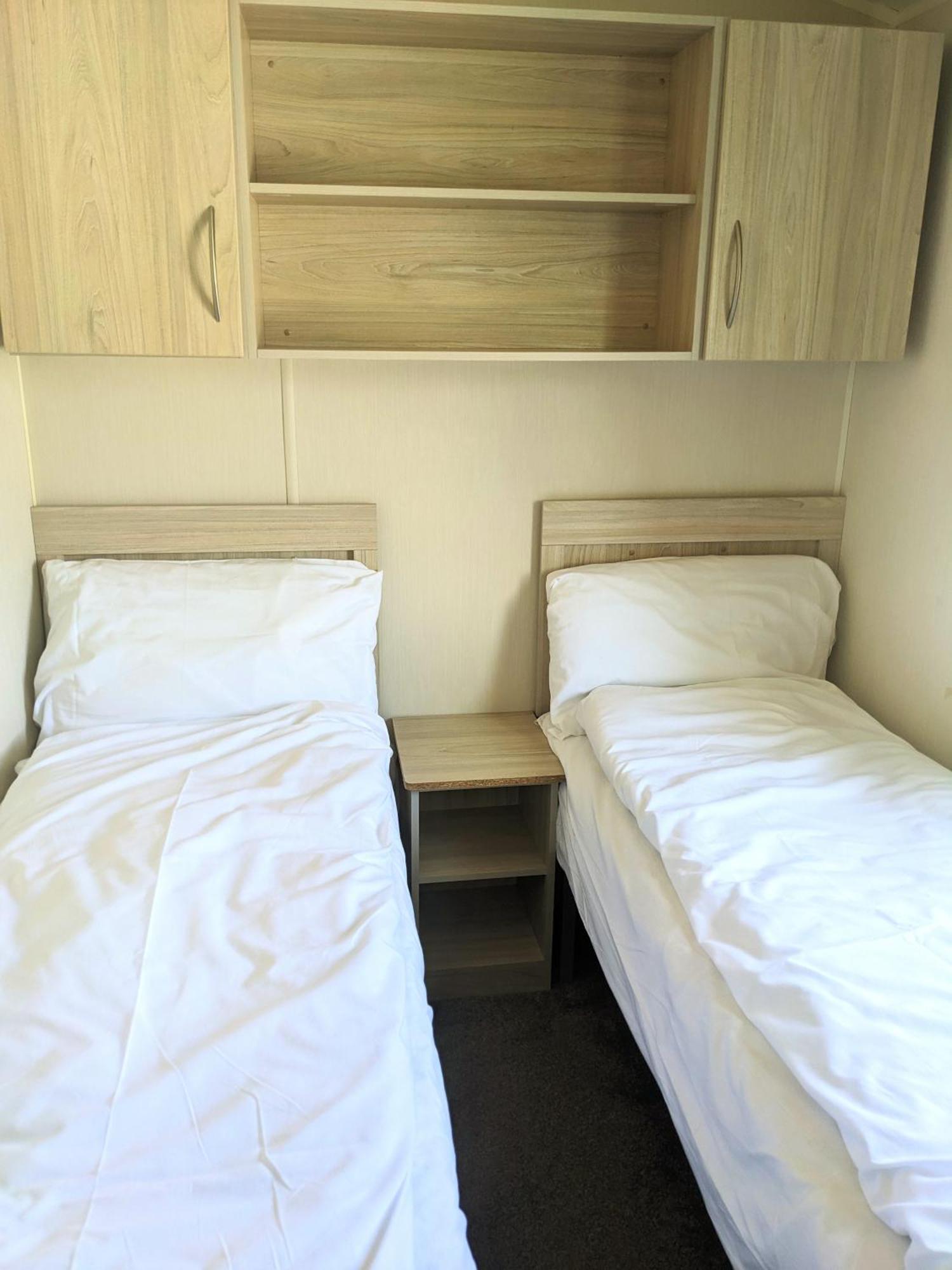Large 4 Person Couples And Family Caravan In Newquay Bay Apartamento