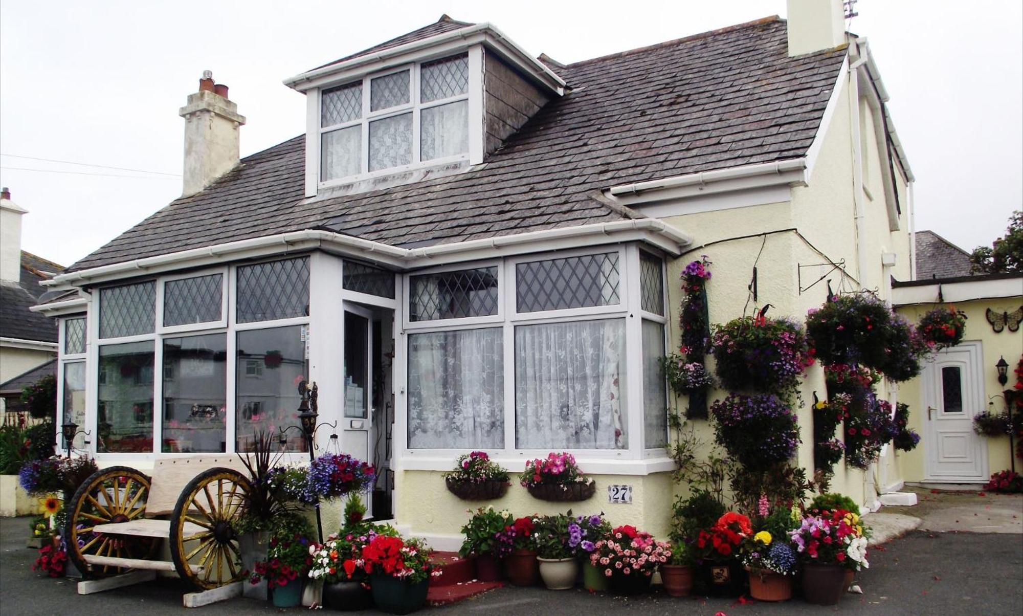 Bed & Breakfast Jasmine House 3*