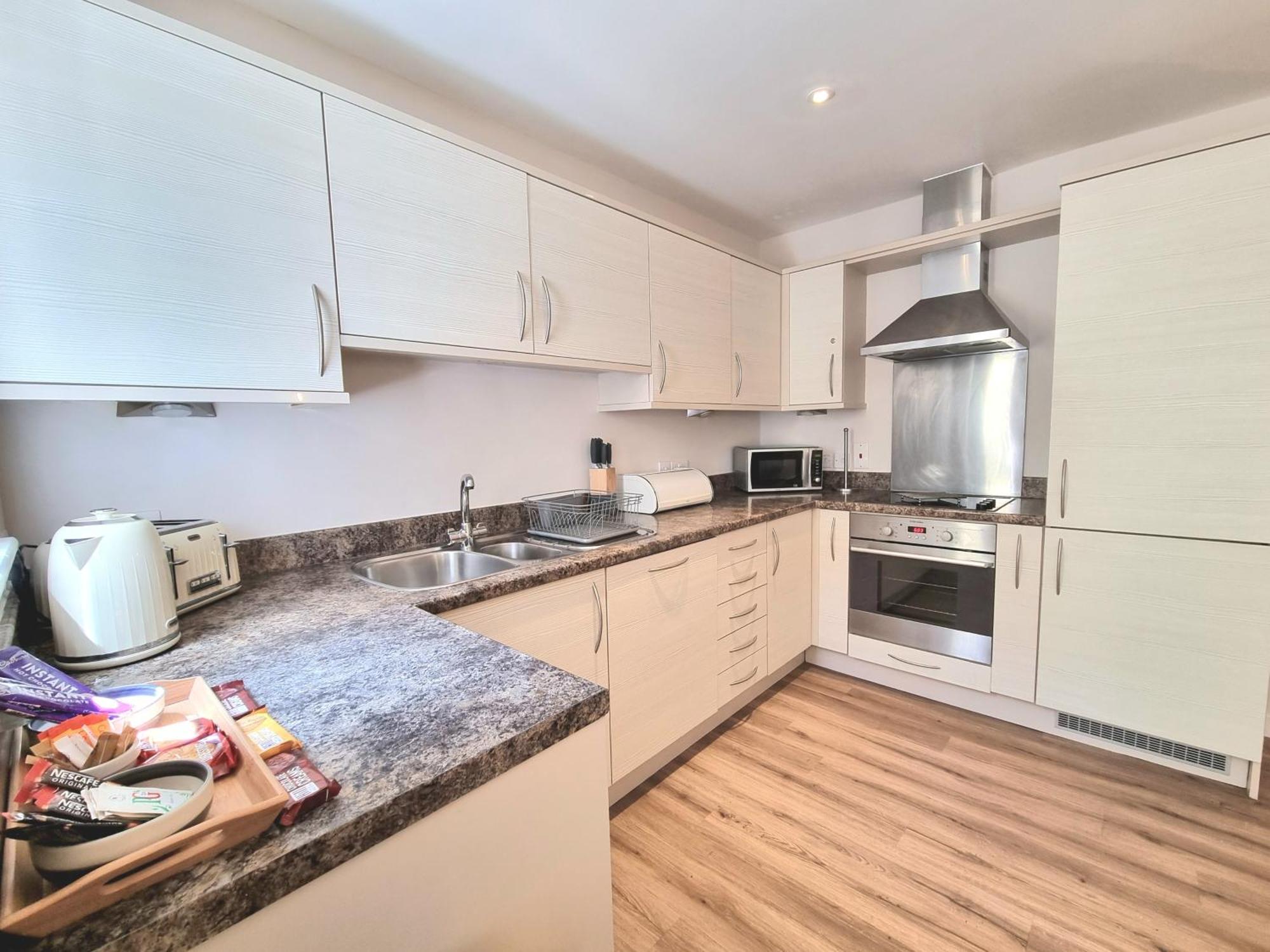 The House & Porth Sands Apartamento New Quay