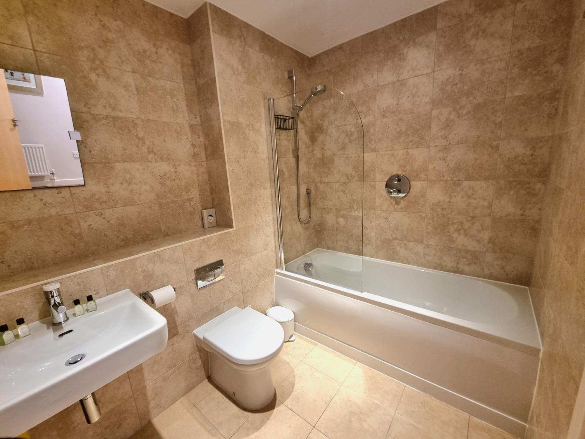 The House & Porth Sands Apartamento *