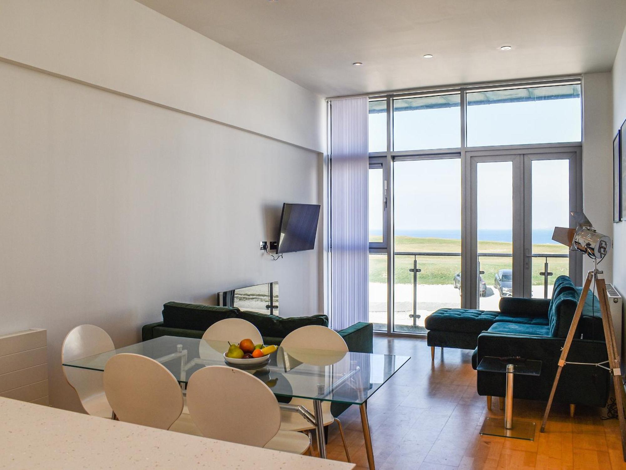Penthouse 47 Zinc *