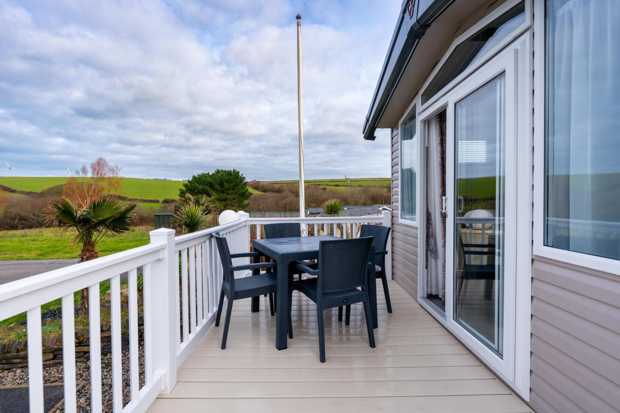 Valley View - Newquay Bay Near Porth