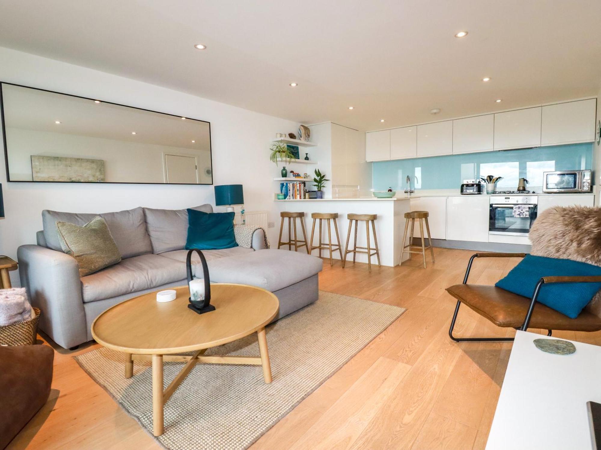 4 Ocean Gate Apartment *