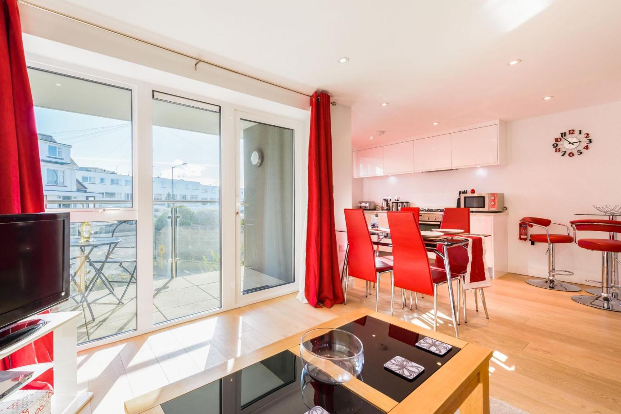 1 Ocean Gate In Newquay Holiday home