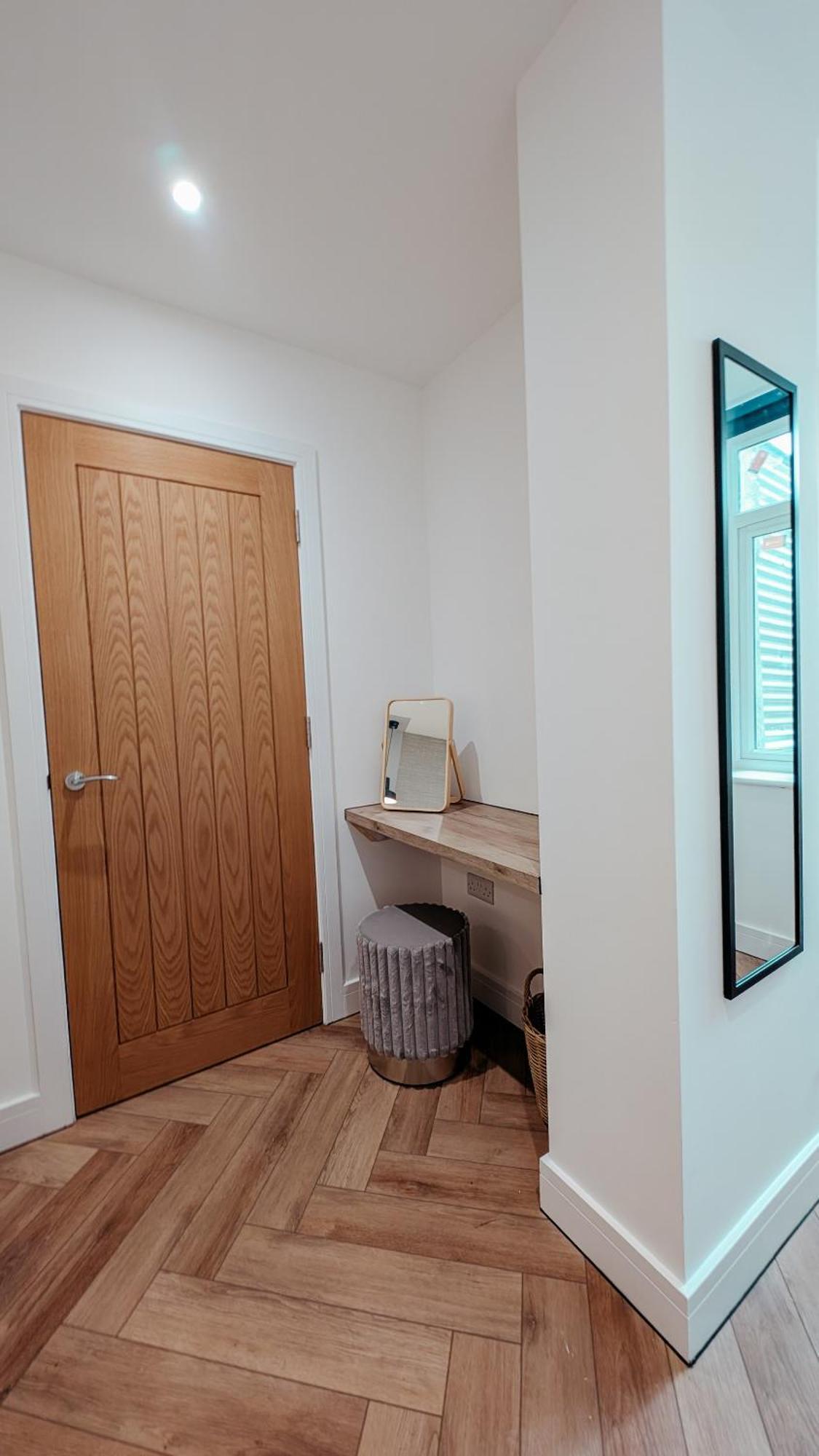 Central Apartment- Stunning Sea Views- 100M To Beach- Brand New For 2025- Sleeps 6 * Newquay (Cornwall)