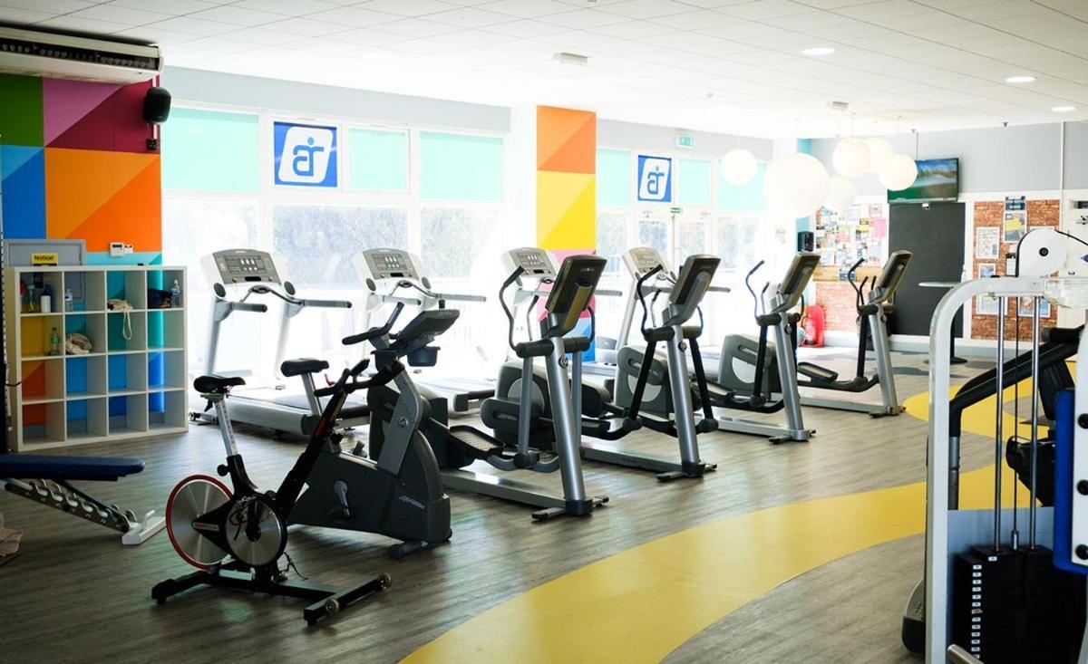 Cornwall Family Friendly With Free Use Of Pool, Soft Play, Mini Golf, Tennis, Gym, Fitness Classes, Sauna And Ice Baths