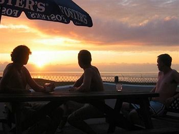 Longbeach- Adults Only Newquay (Cornwall)