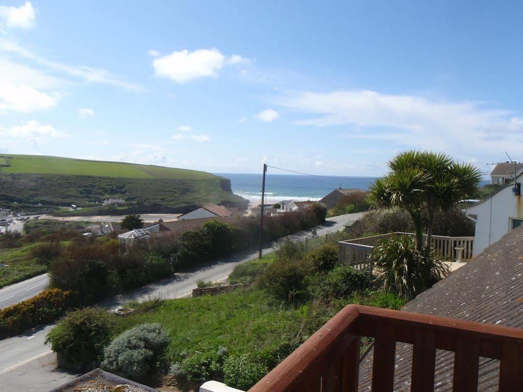 Blue Bay Lodges Hotel *