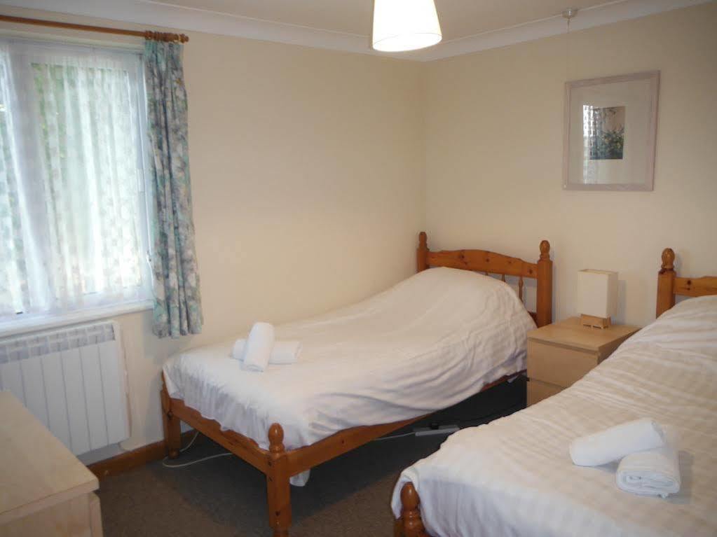Blue Bay Lodges Hotel *