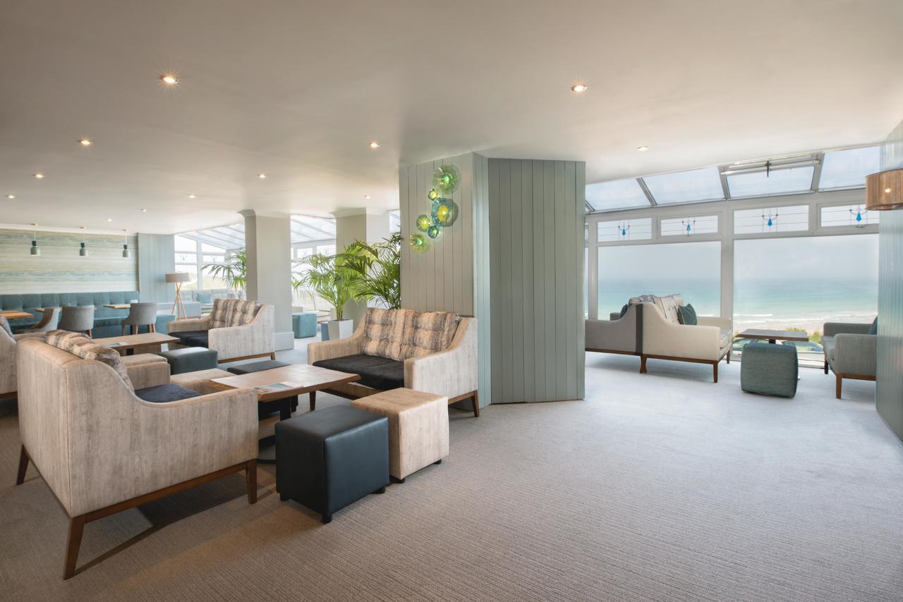Esplanade 4*