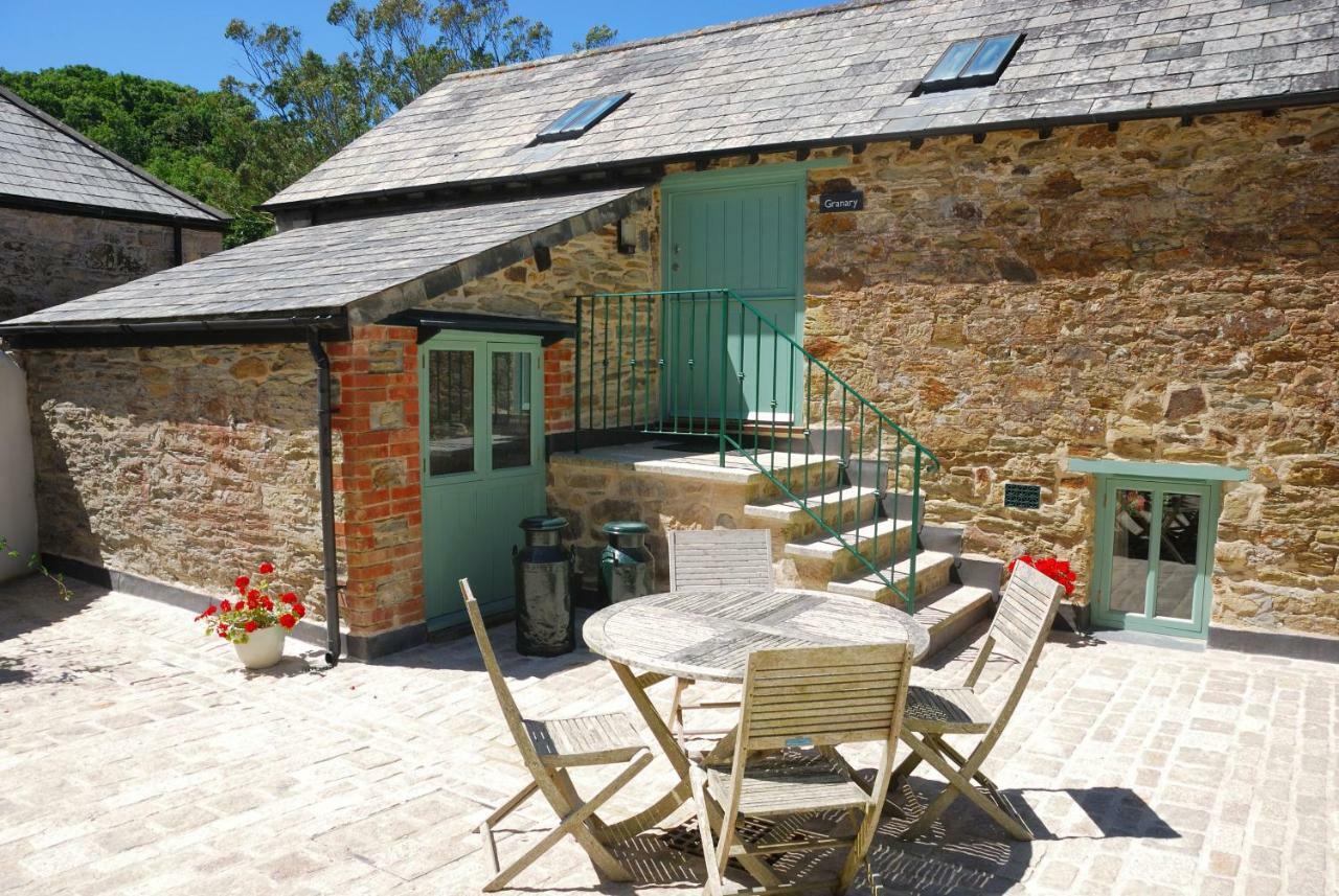Granary At Trewerry - Away From It All, Close To Everywhere Newquay (Cornwall)