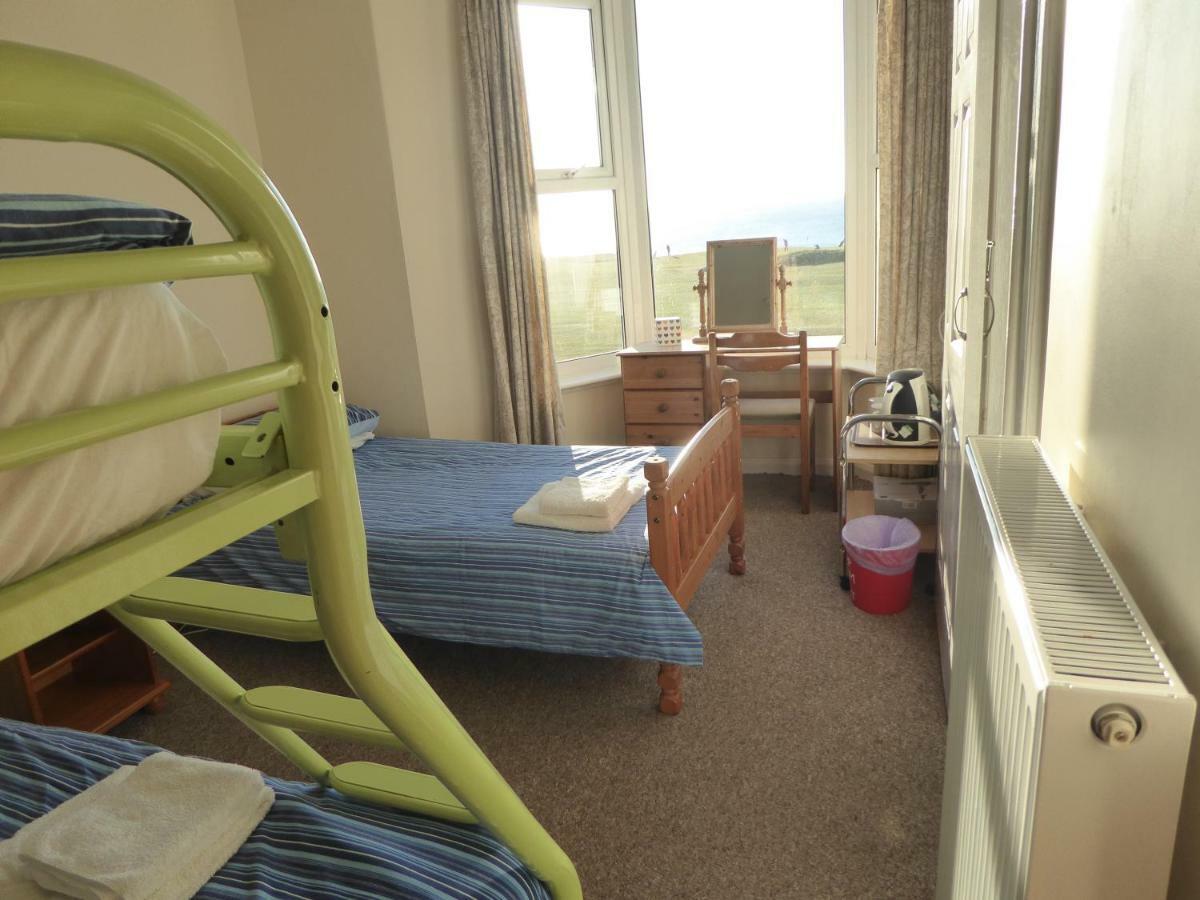 Longbeach- Adults Only Newquay (Cornwall)