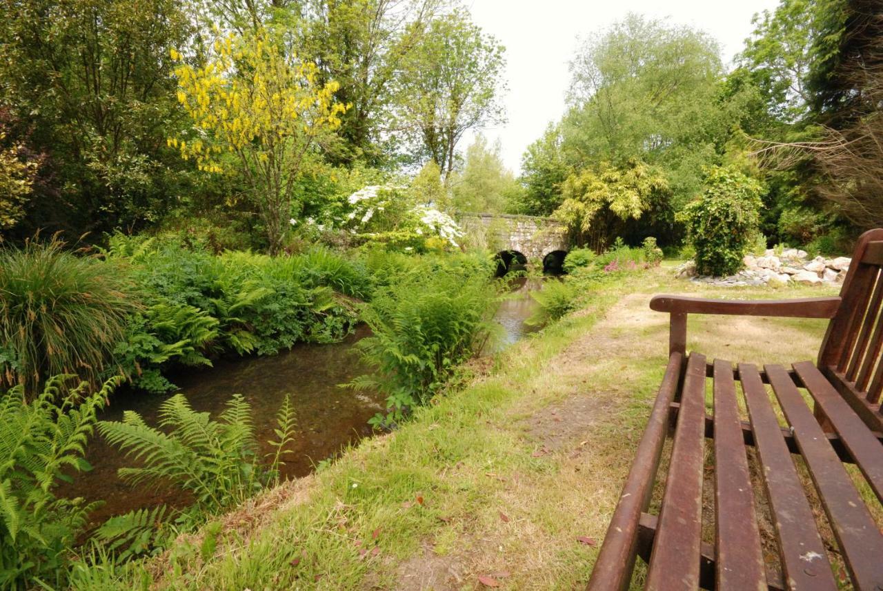 Granary At Trewerry - Away From It All, Close To Everywhere