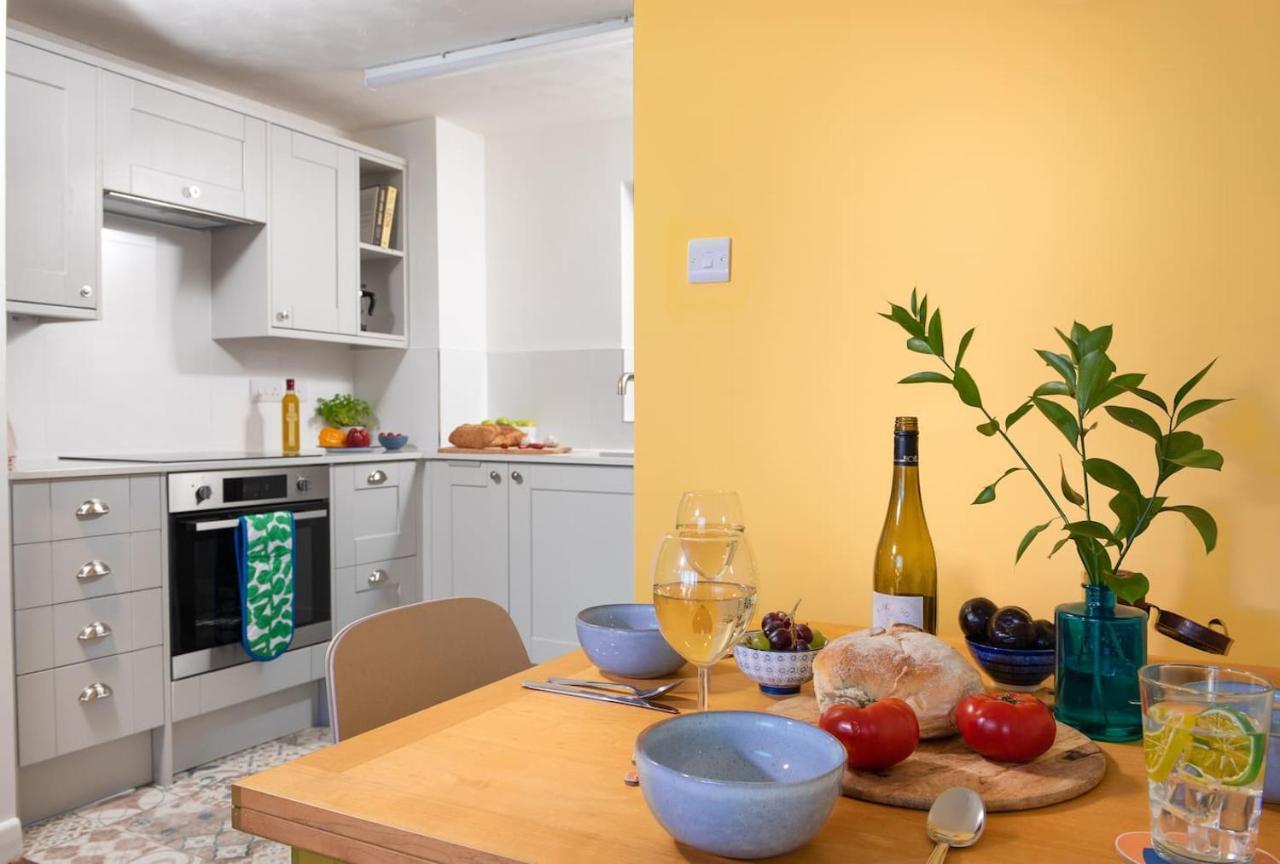 Quiet Family-friendly 250 Metres From Beach And Town