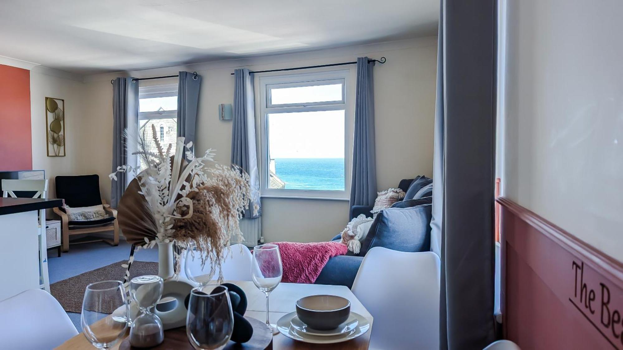 Sunset - The - Stunning Sea Views New Quay
