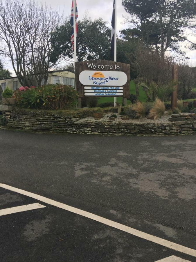 176 @newquay View - Families & Couples Only New Quay