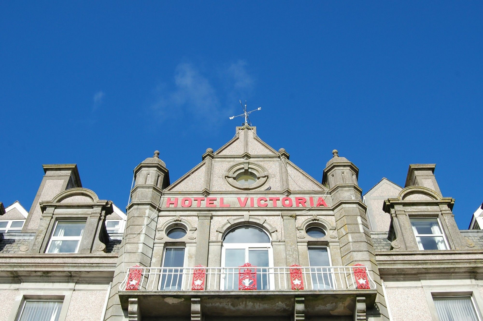 Victoria Hotel