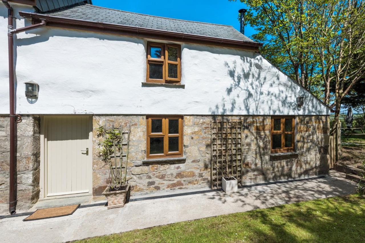Holiday home Trewolla Coattage *